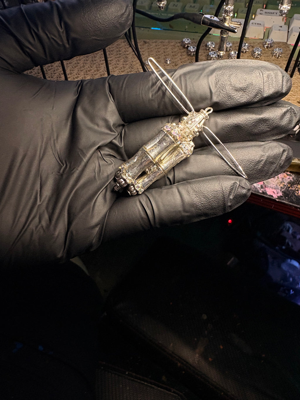 Ship pendant