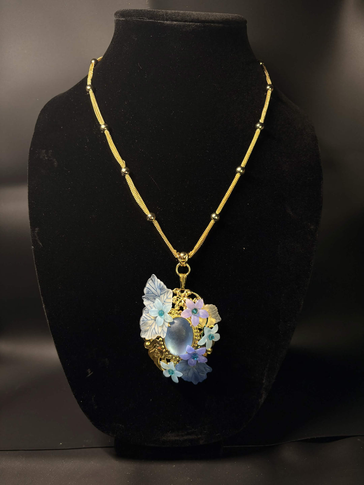 Crystal garden - "Berry" V2