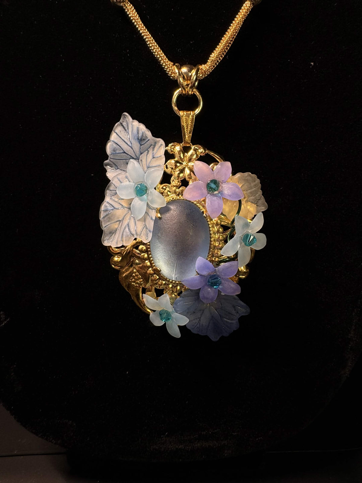 Crystal garden - "Berry" V2